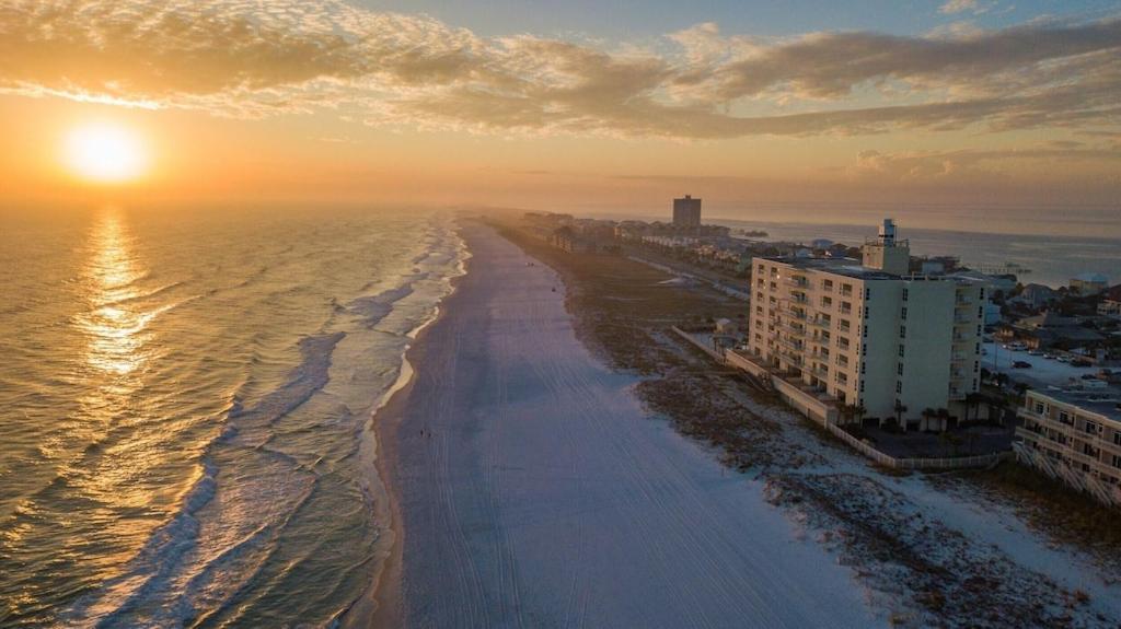 Ocean Front Penthouse Suite Panoramic Views Of Gulf,Pensacola Beach,Pier, & Bay Exterior foto